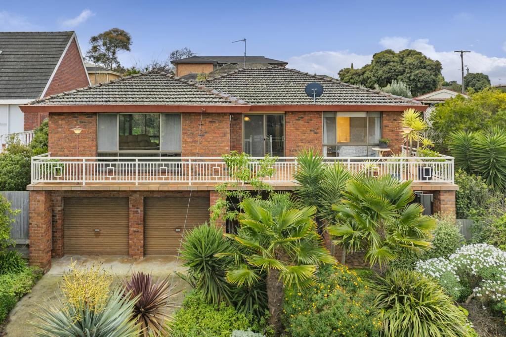 9 Duggan Ct, Highton, VIC 3216
