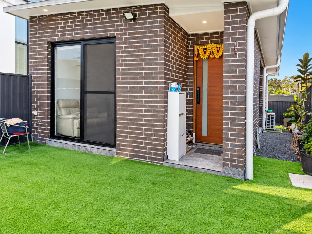 94A PICCADILLY ST, RIVERSTONE, NSW 2765