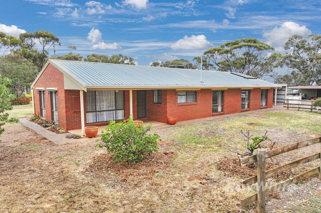 672 Wharparilla Dr, Echuca, VIC 3564