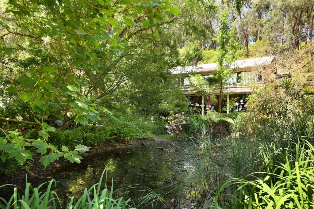 10 Hillcrest Rd, Gruyere, VIC 3770