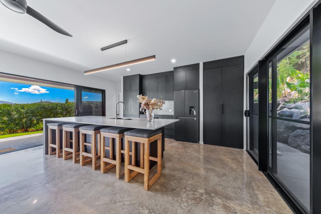 26 WILLS CT, CANNONVALE, QLD 4802