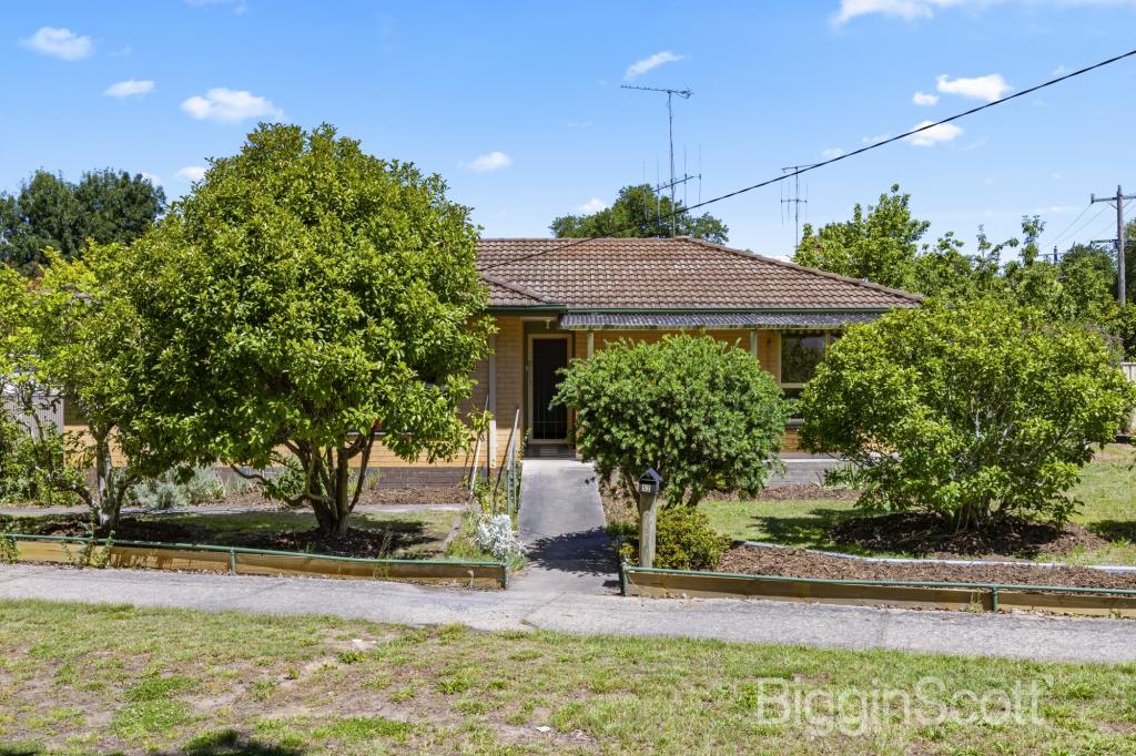 52 Napier St, Creswick, VIC 3363