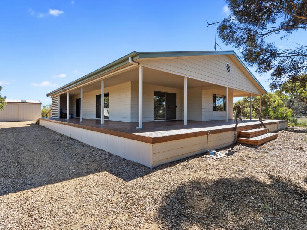 15-17 MCEACHERNS BEACH RD, PORT MOOROWIE, SA 5576