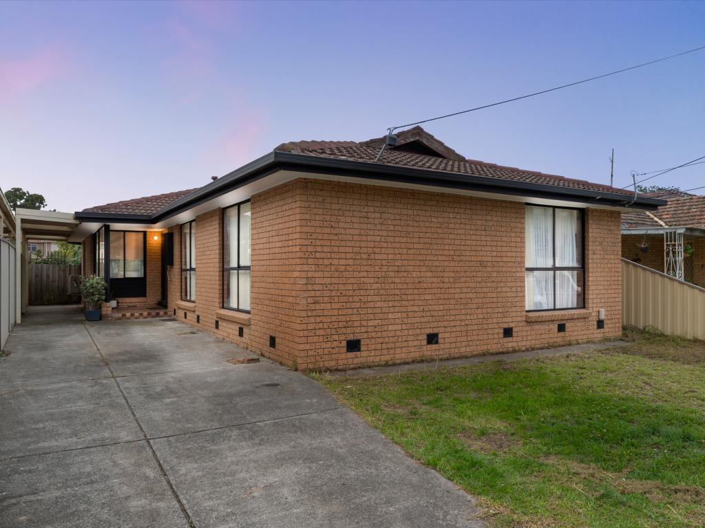 42 Canterbury St, Deer Park, VIC 3023