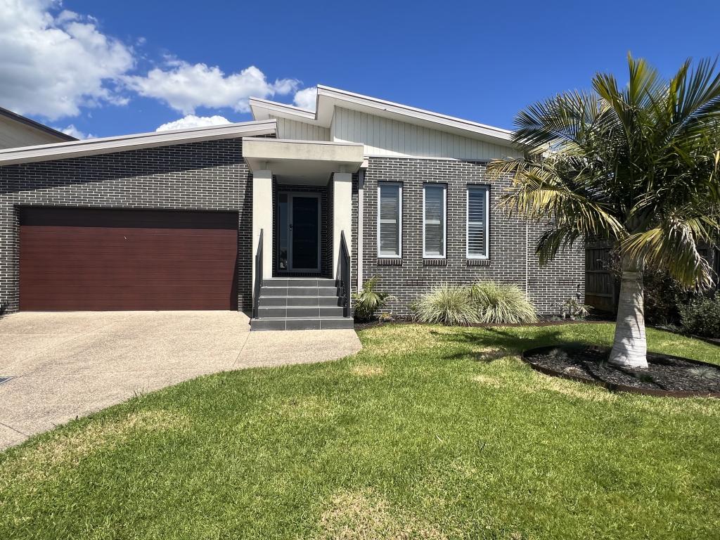 11 Davey Ave, Dromana, VIC 3936