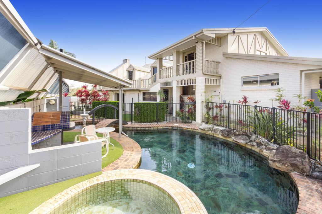 10 Teewah St, Dicky Beach, QLD 4551