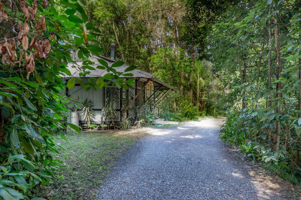 68 Valley Dr, Doonan, QLD 4562