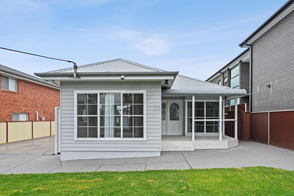 11 Mainsbridge Ave, Liverpool, NSW 2170