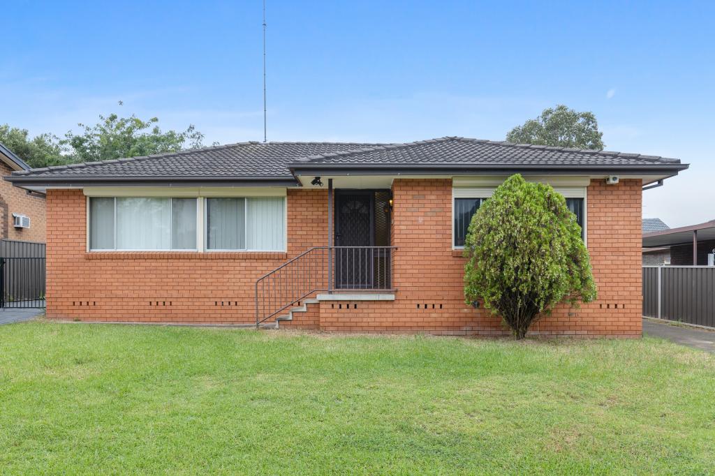 28 Burton St, Werrington County, NSW 2747