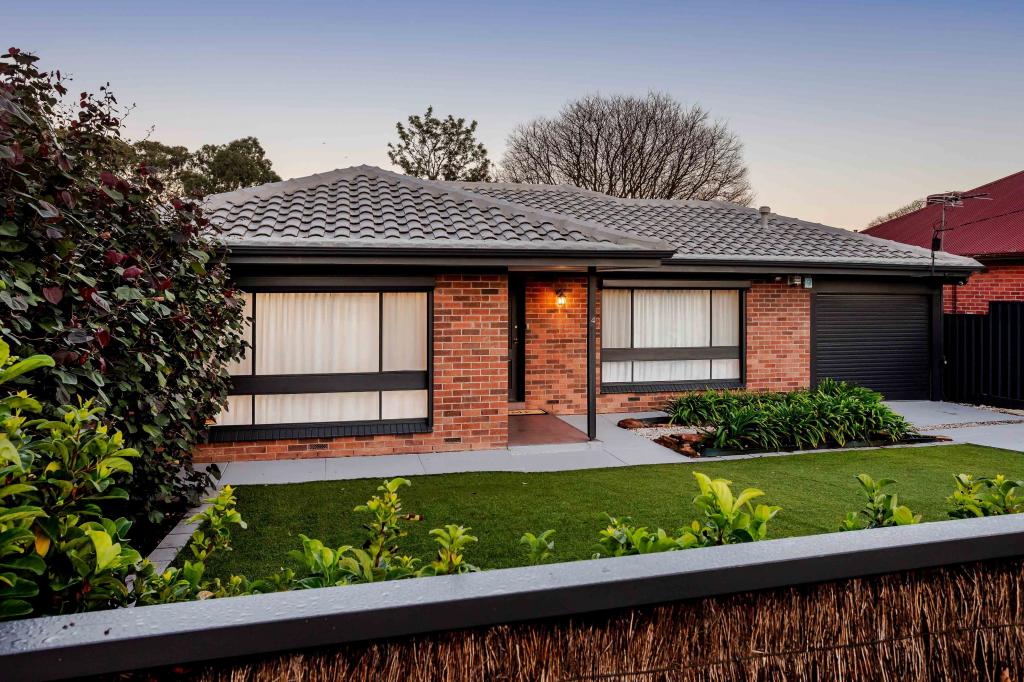 4 Dunbar Ave, Lower Mitcham, SA 5062