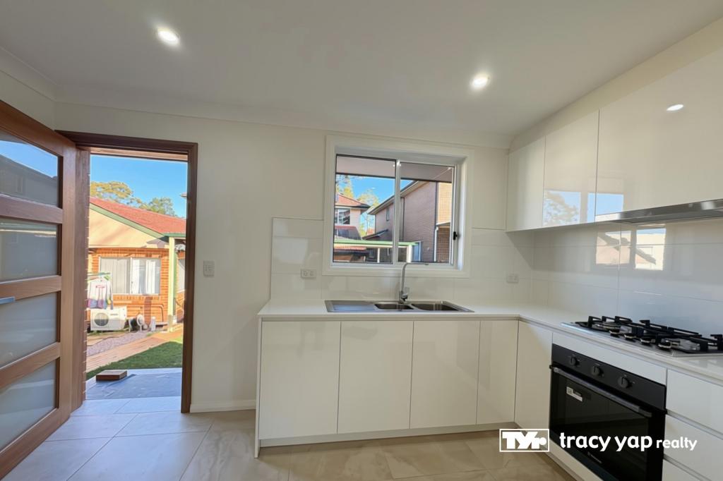 Granny Fla/295 Rowe St, Eastwood, NSW 2122