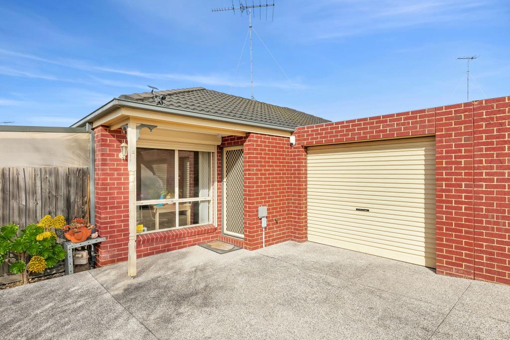 2/39 Haugh St, Lovely Banks, VIC 3213