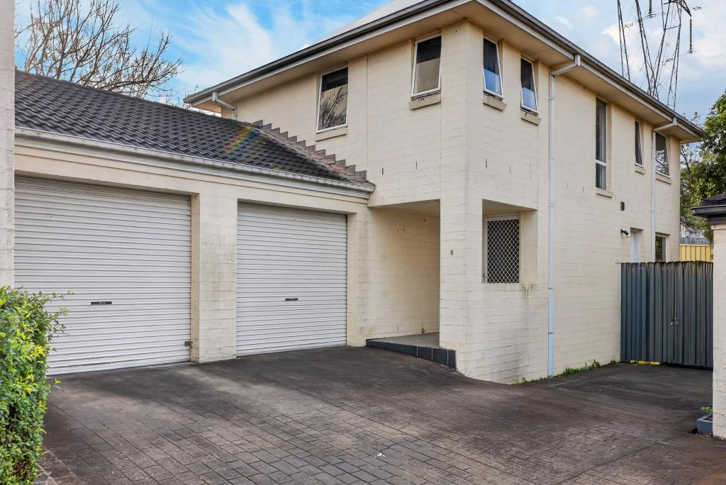 8/18-36 Glenfield Dr, Currans Hill, NSW 2567