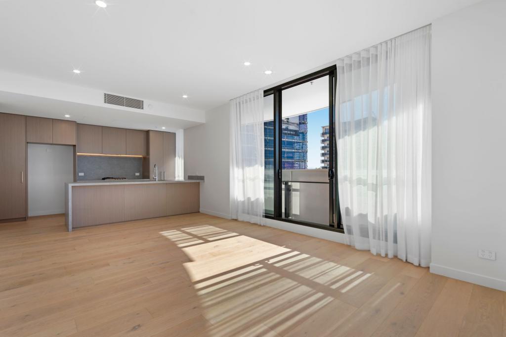 202/38 STANHILL DR, SURFERS PARADISE, QLD 4217