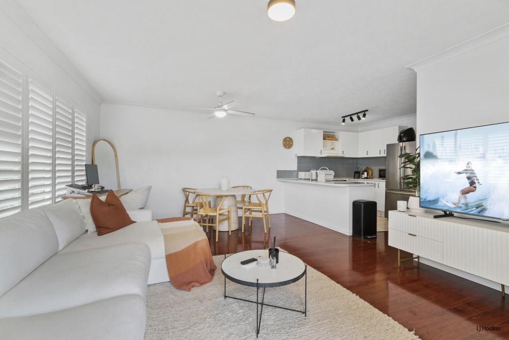 2/4 Clancy Ct, Tugun, QLD 4224