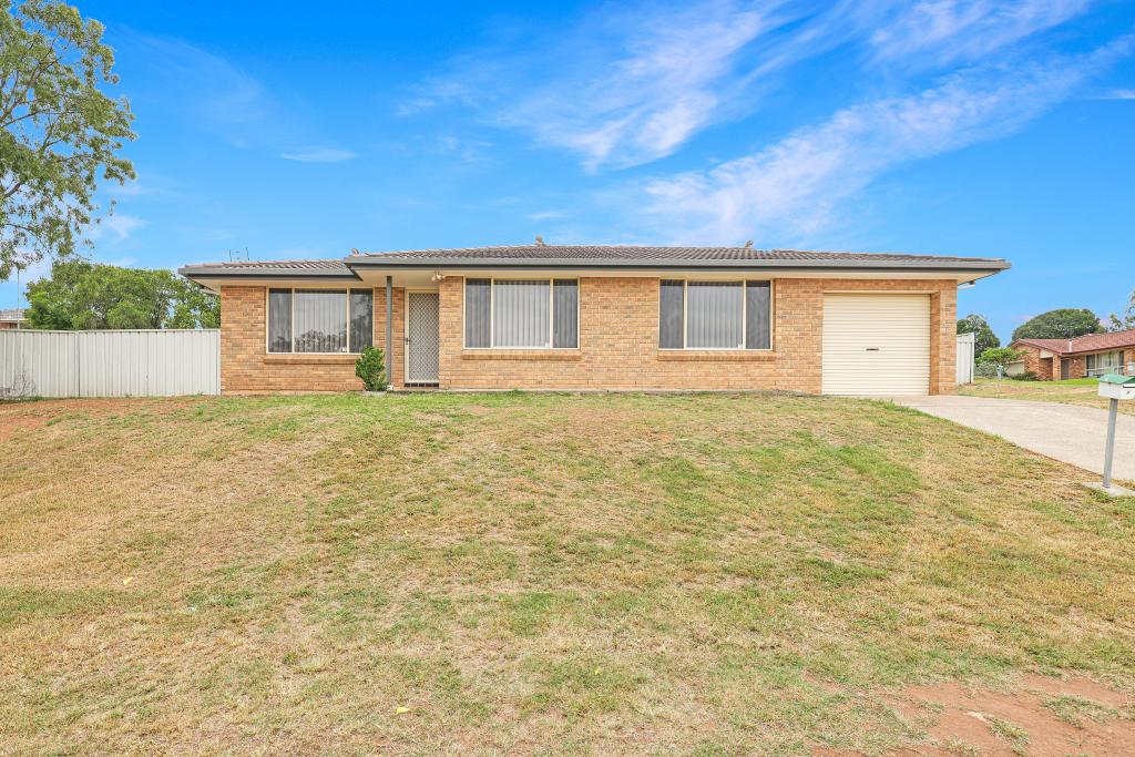 1 Hakea Dr, Muswellbrook, NSW 2333