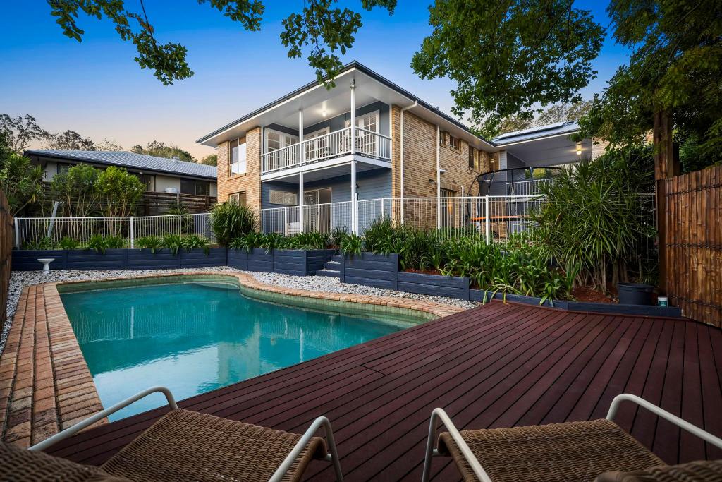 46 Mirbelia St, Kenmore Hills, QLD 4069