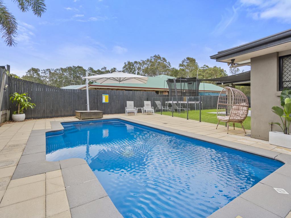 79 CLIFFORD PERSKE DR, THORNLANDS, QLD 4164