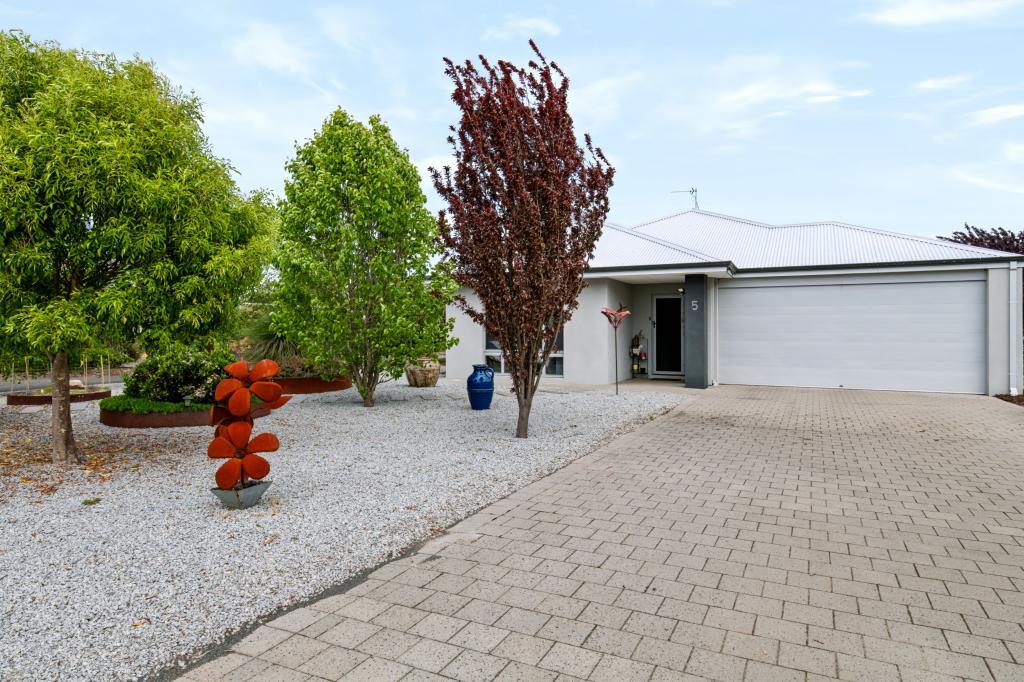 5 Kincaid Cl, Bridgetown, WA 6255