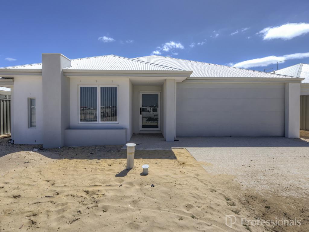 26 Robbins Gr, Eglinton, WA 6034