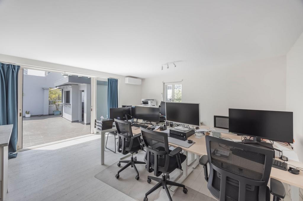 247 Victoria St, Darlinghurst, NSW 2010