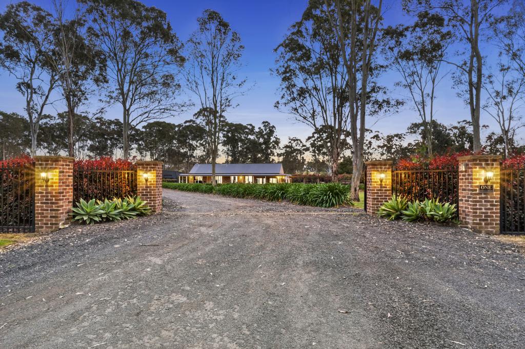 1 Godalla Rd, Freemans Reach, NSW 2756