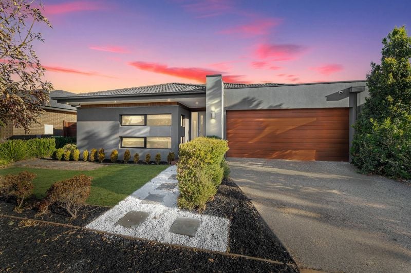 7 Arbourton Ave, Aintree, VIC 3336