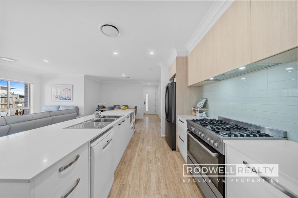 1 Saintly Cres, Beaudesert, QLD 4285