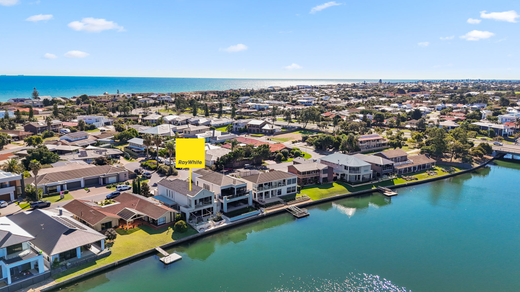 39a The Annie Watt Cct, West Lakes Shore, SA 5020