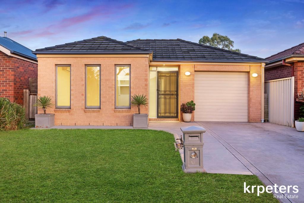 13 Willowbank Pkt, Pakenham, VIC 3810