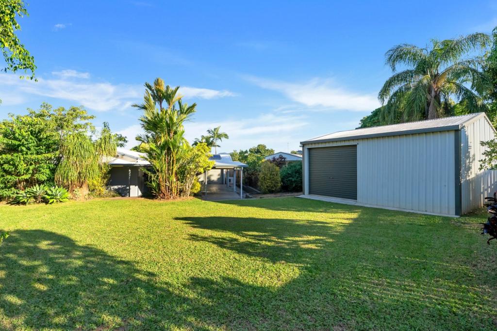 19 Fife Cl, Mount Sheridan, QLD 4868