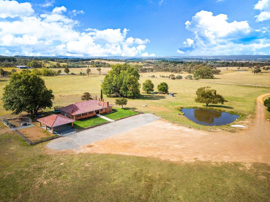 1215 Tallagandra Lane, Gundaroo, NSW 2620