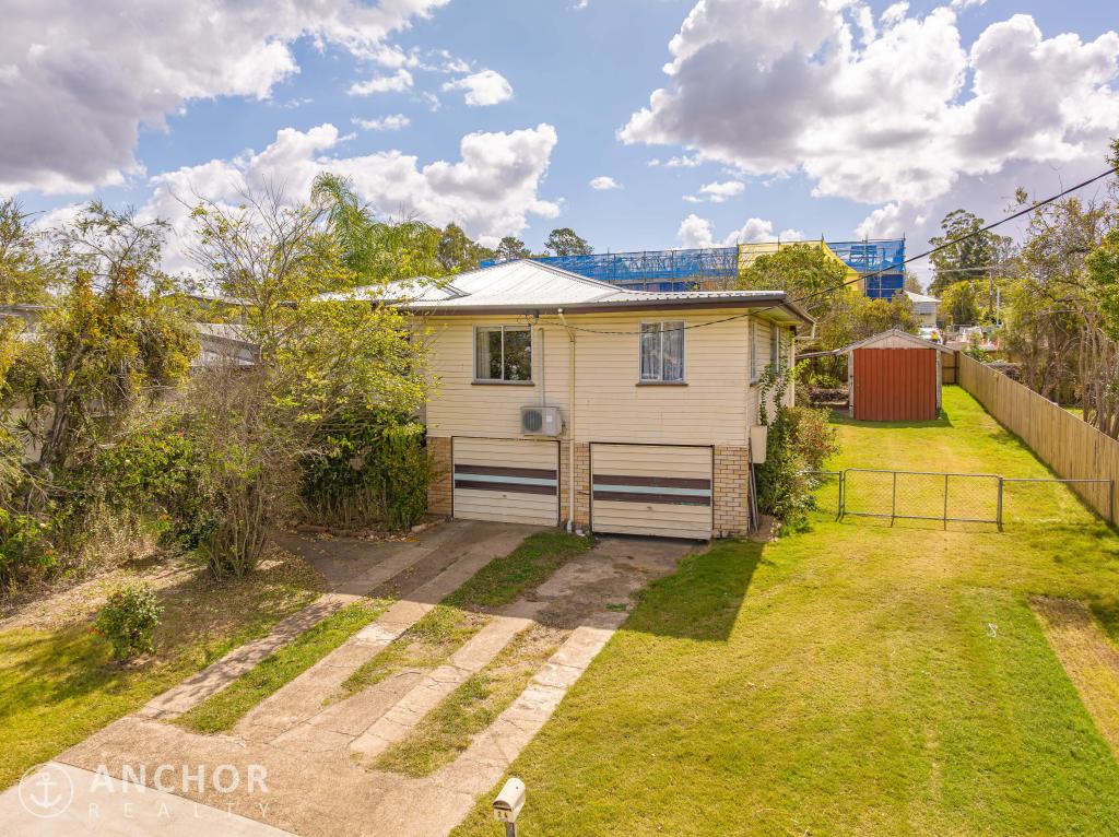 24 Oak St, Gympie, QLD 4570