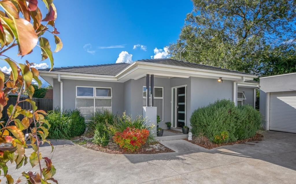 2/43 Grant Ave, Gisborne, VIC 3437