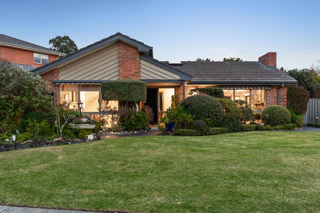 21 Howell Dr, Berwick, VIC 3806