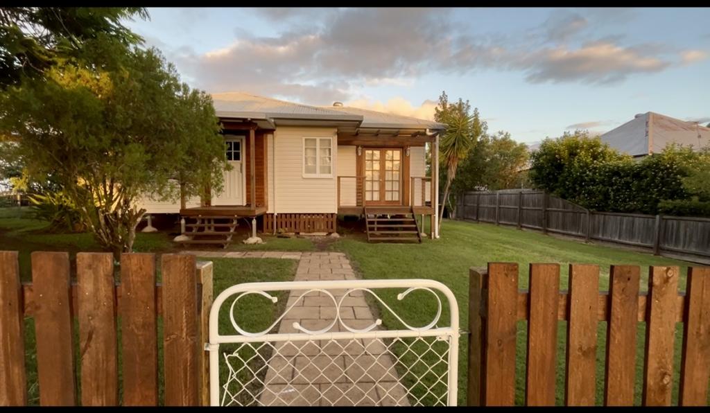 7 Hart St, Beaudesert, QLD 4285