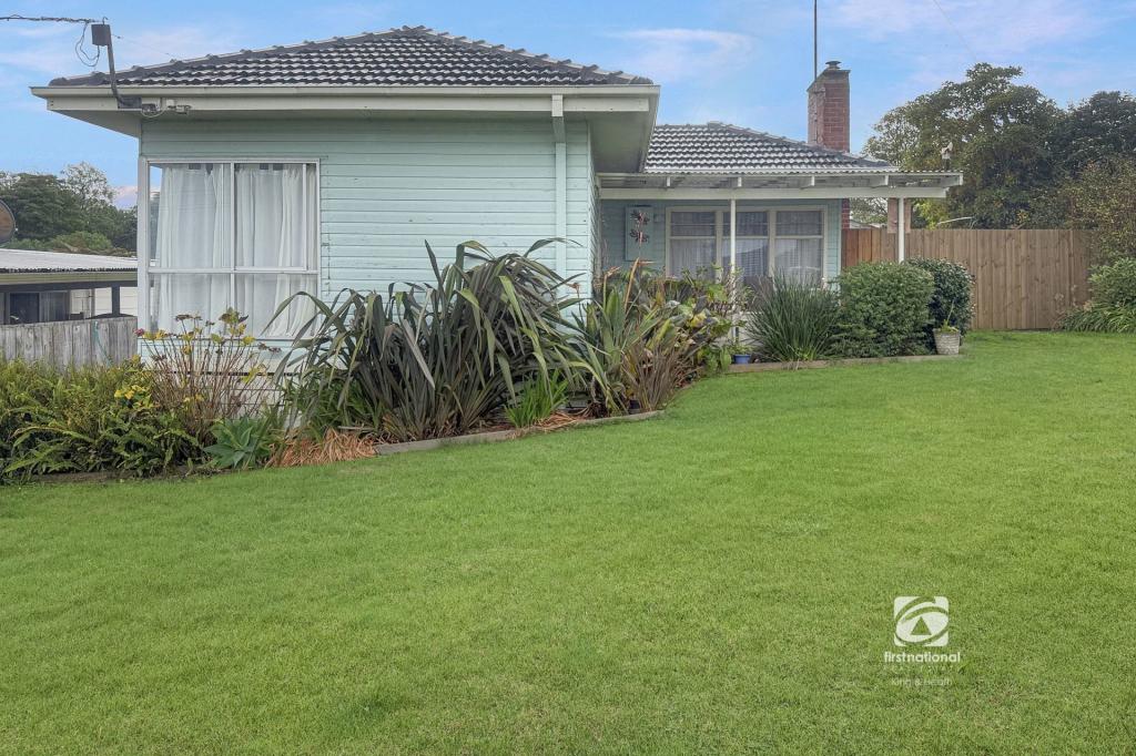 10 O'Neills Rd, Lakes Entrance, VIC 3909