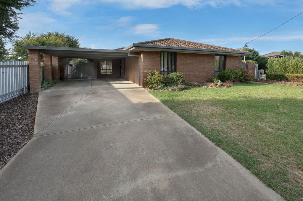 5 Wilkins Gr, Swan Hill, VIC 3585