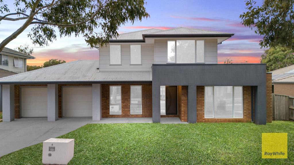 4 MOOROOKYLE AVE, TARNEIT, VIC 3029