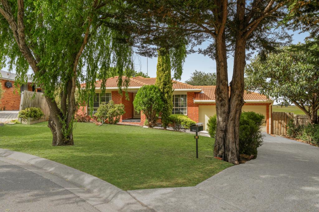 55 Bradman Dr, Meadow Heights, VIC 3048