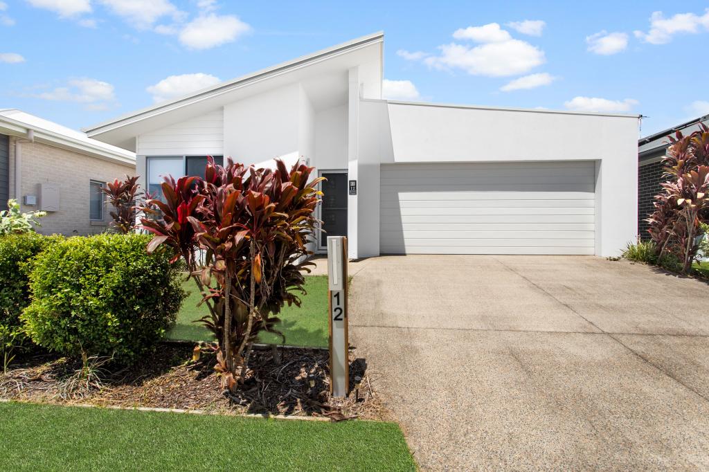 12 Dunstan Cres, Strathpine, QLD 4500