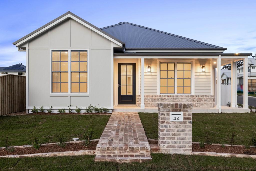 44 Sleepy Hollow Dr, Menangle, NSW 2568