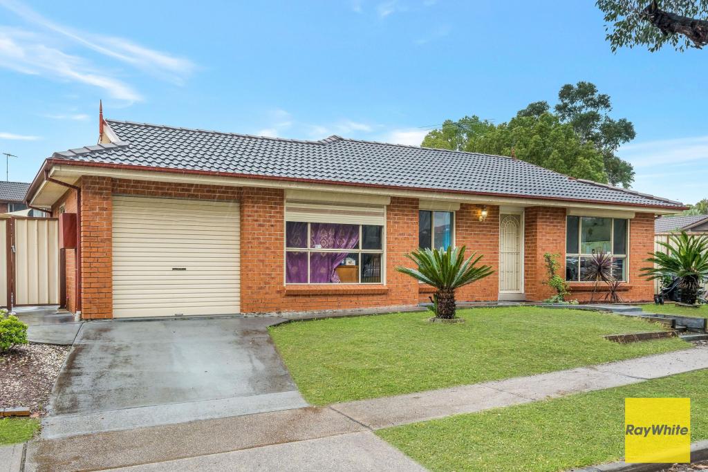 1 Keppel Cct, Hinchinbrook, NSW 2168