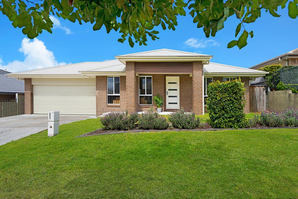 12 Paperbark Pde, Aberglasslyn, NSW 2320