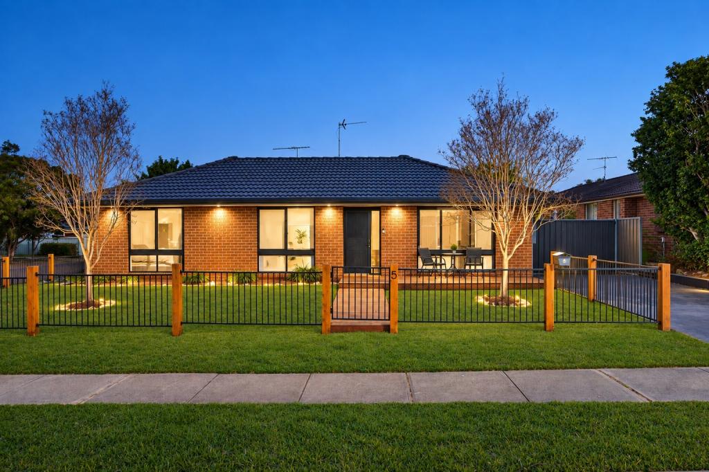 5 Neptune Cres, Bligh Park, NSW 2756