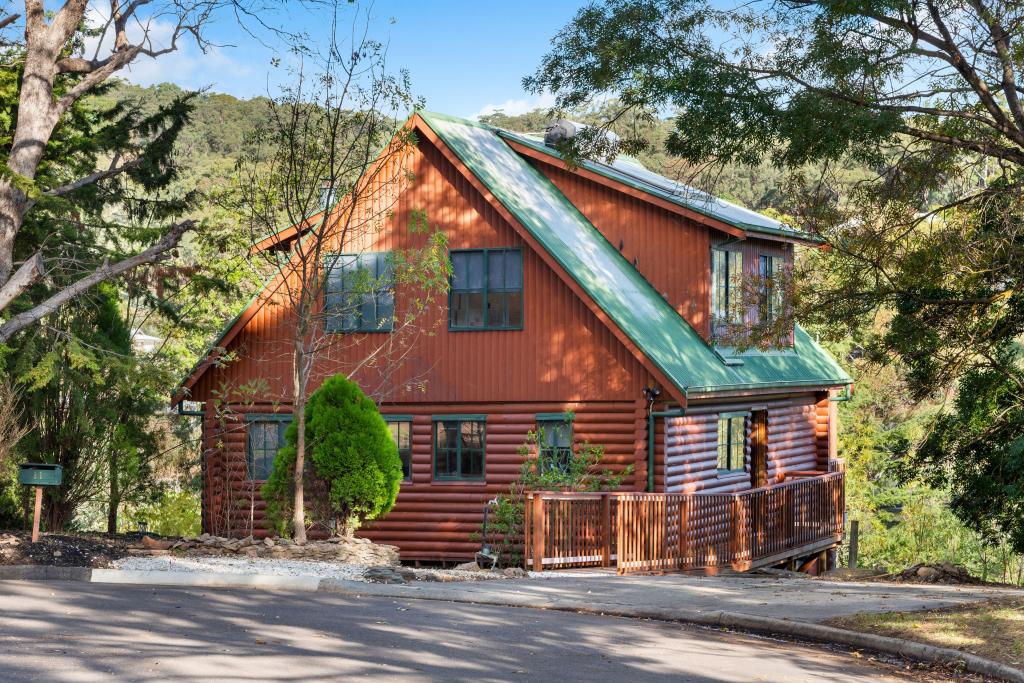 11 Challenger Ct, Happy Valley, SA 5159