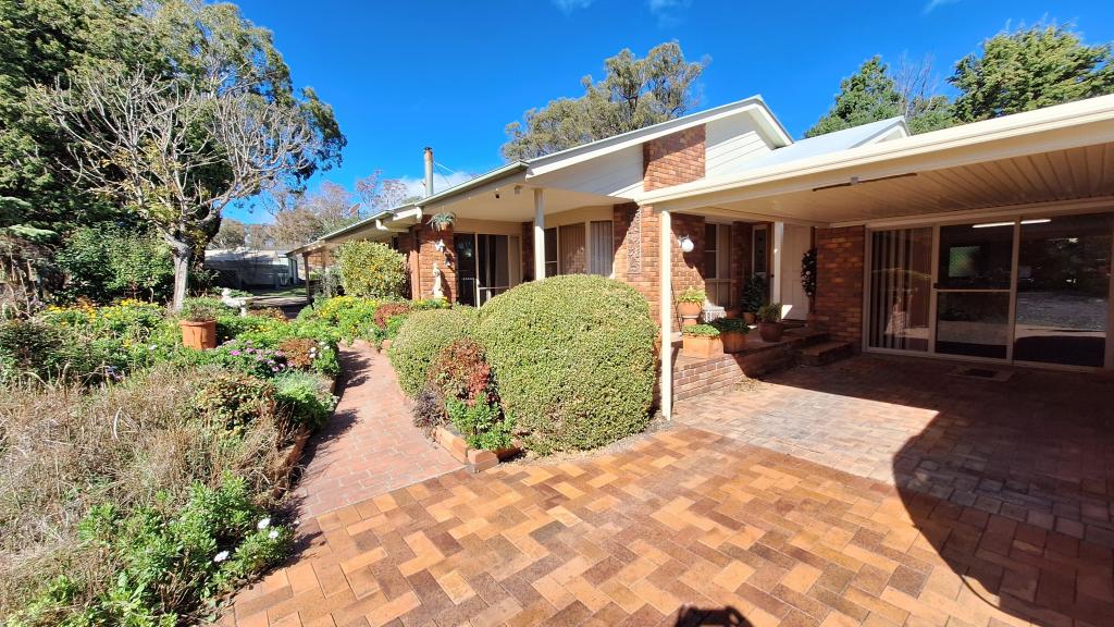 13 PIONEERS PDE, STANTHORPE, QLD 4380