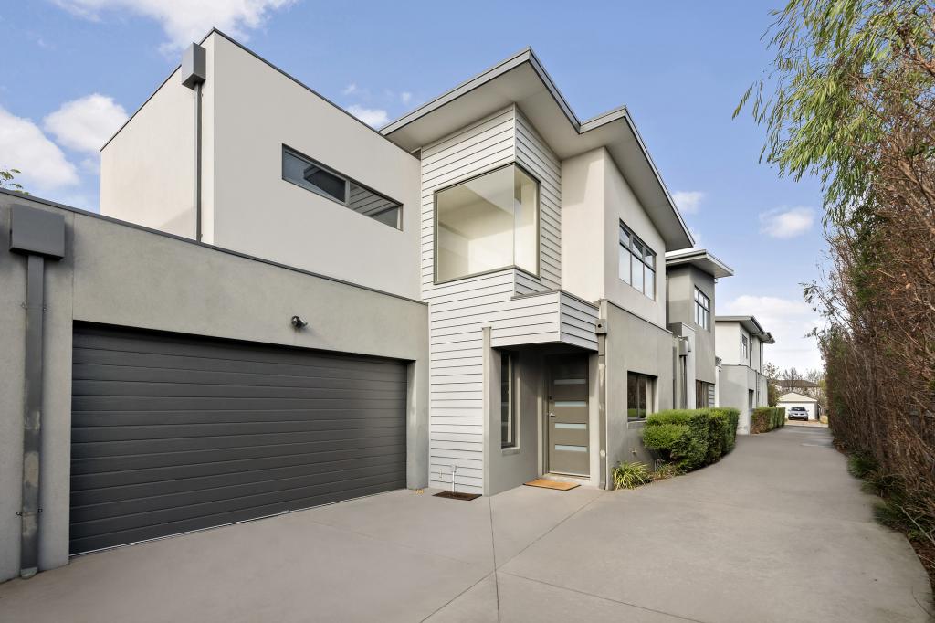 3/51 VAN NESS AVE, MORNINGTON, VIC 3931