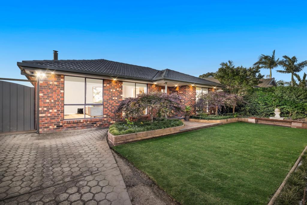 119 DANDELION DR, ROWVILLE, VIC 3178