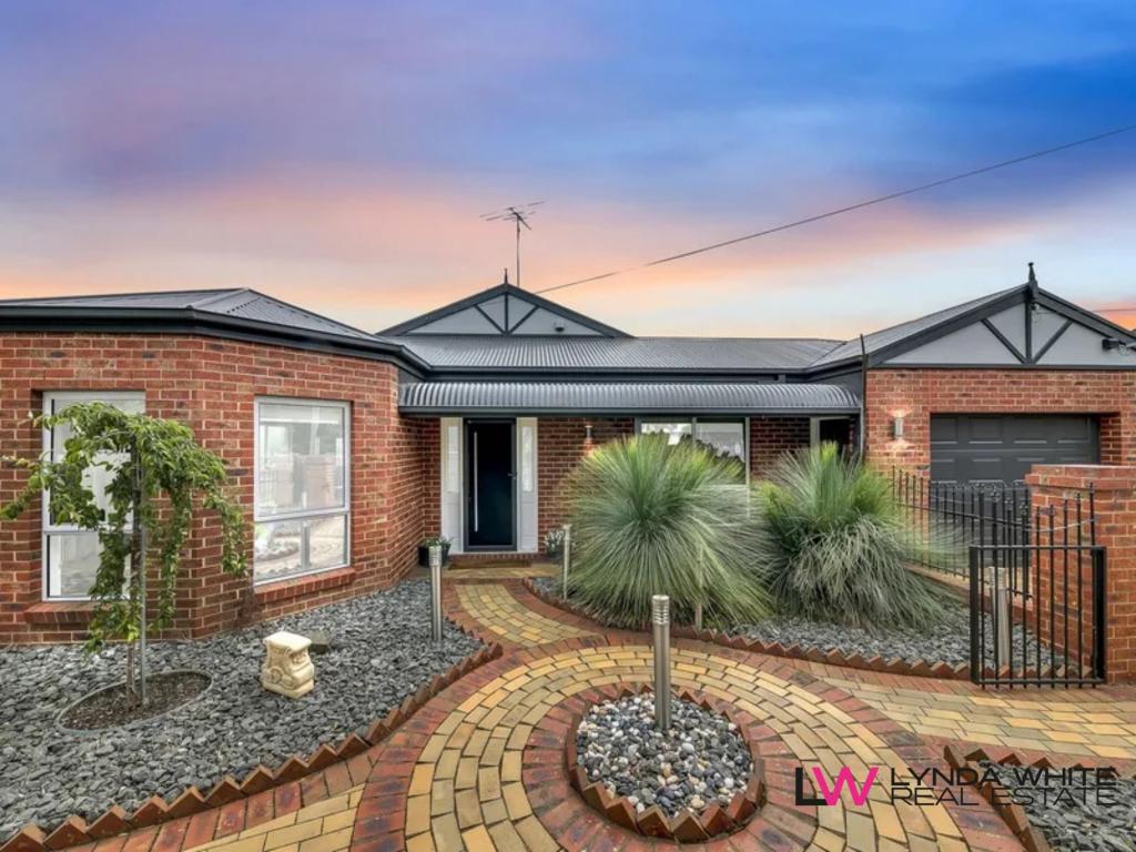 99 Carr St, East Geelong, VIC 3219